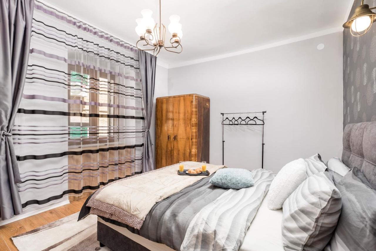 غييكا 4 Season Apartments المظهر الخارجي الصورة