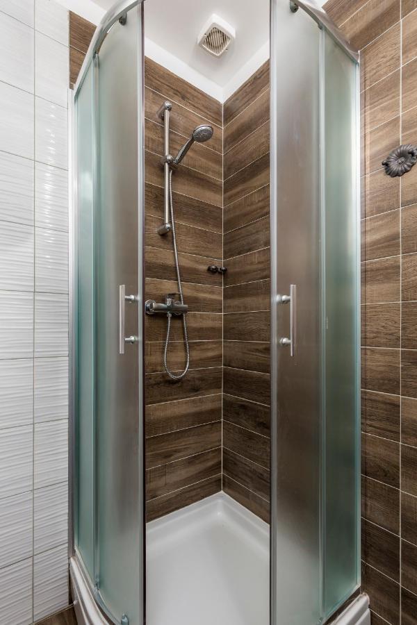 غييكا 4 Season Apartments المظهر الخارجي الصورة