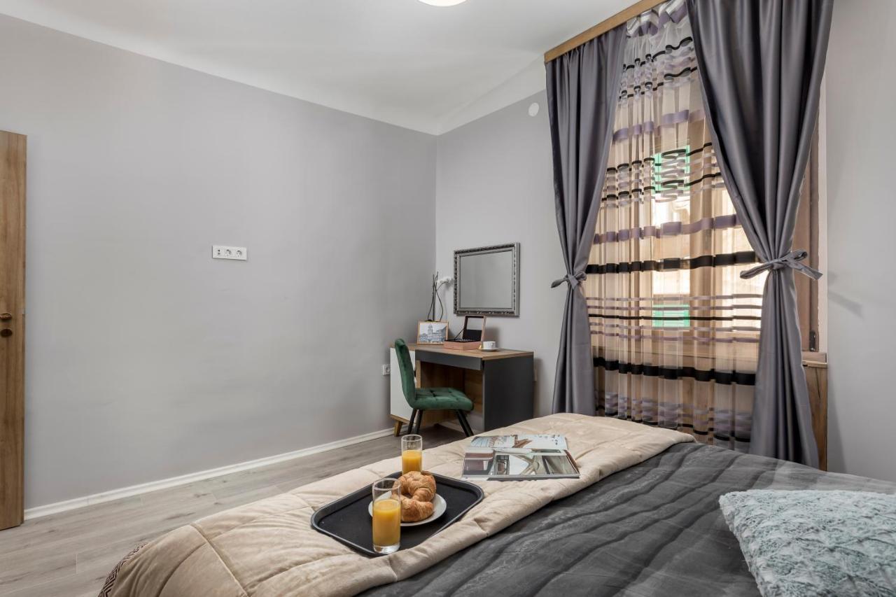 غييكا 4 Season Apartments المظهر الخارجي الصورة