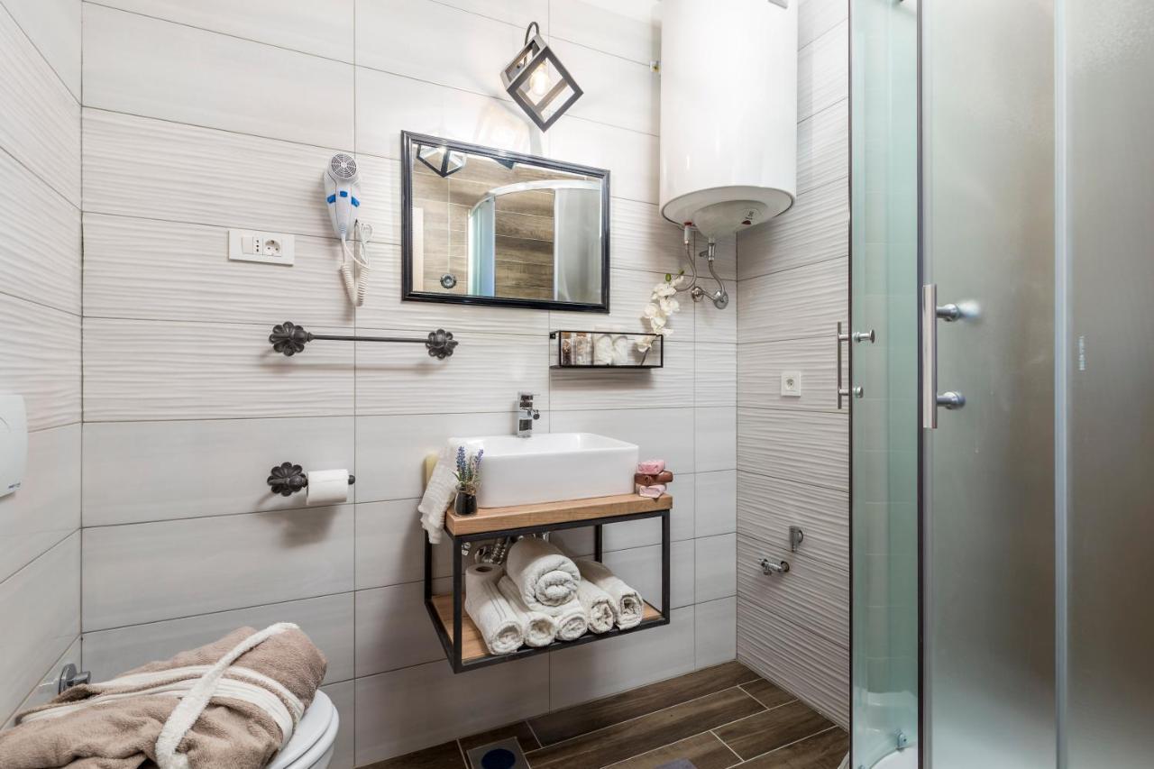 غييكا 4 Season Apartments المظهر الخارجي الصورة